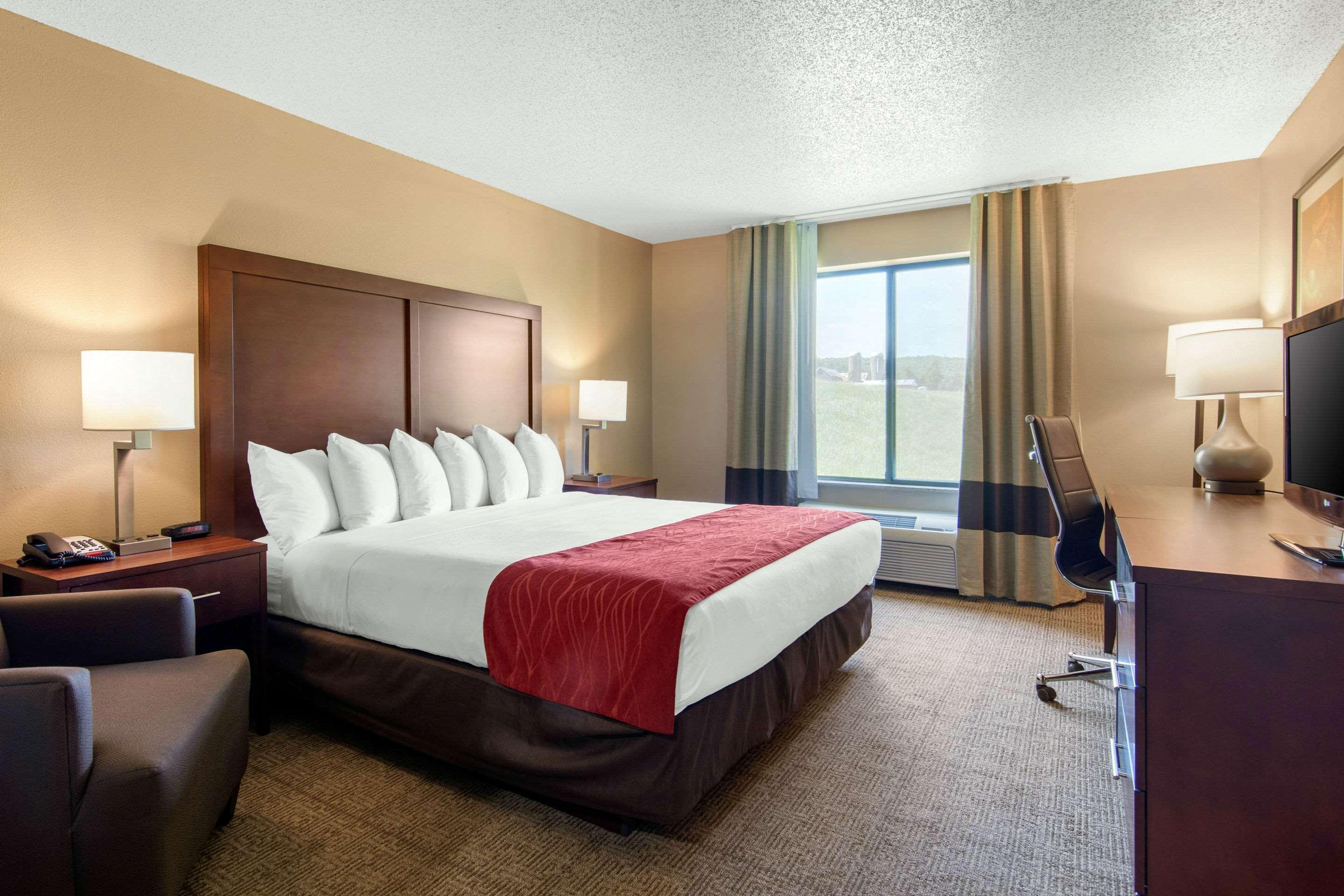 Comfort Inn & Suites Cooperstown - Milford Ngoại thất bức ảnh